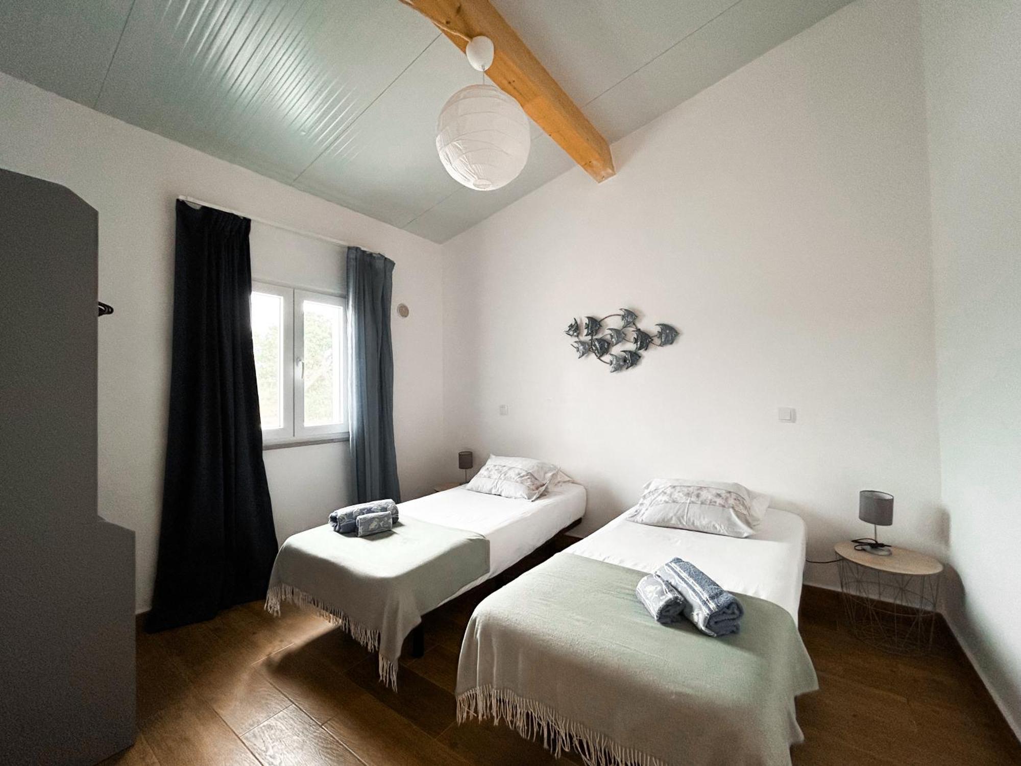 Monte Sardinha Guest House Santiago do Cacem Phòng bức ảnh