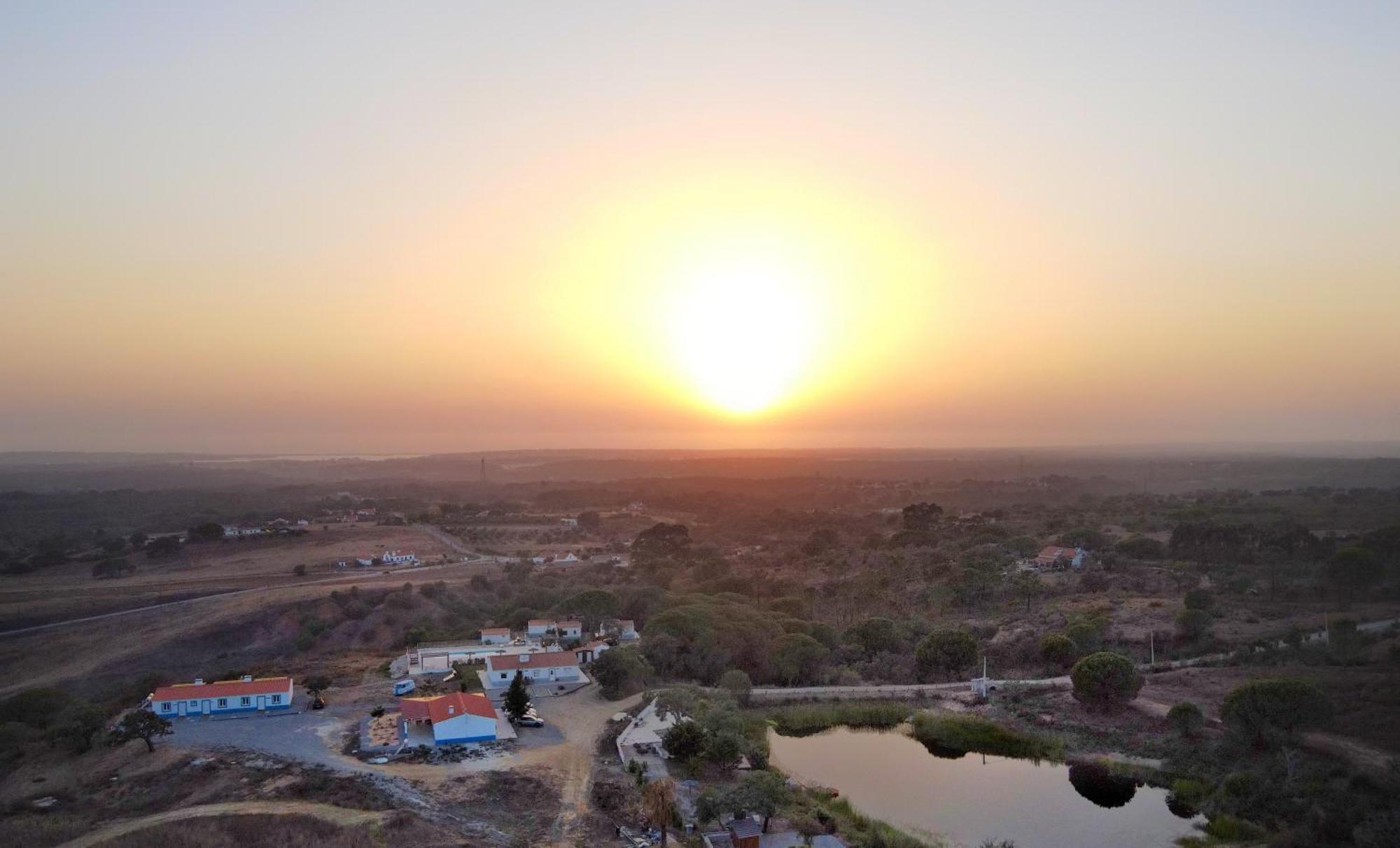Monte Sardinha Guest House Santiago do Cacem Ngoại thất bức ảnh