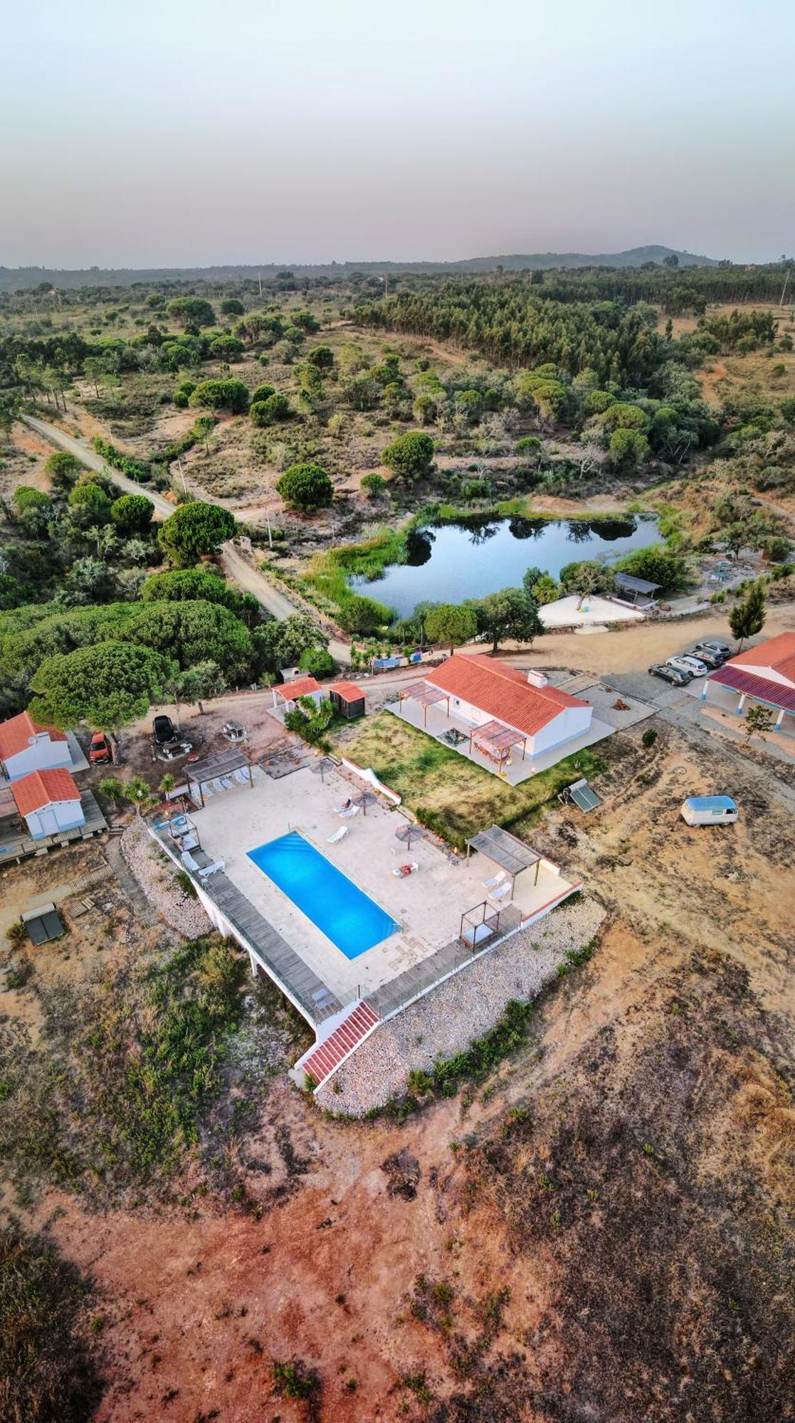 Monte Sardinha Guest House Santiago do Cacem Ngoại thất bức ảnh
